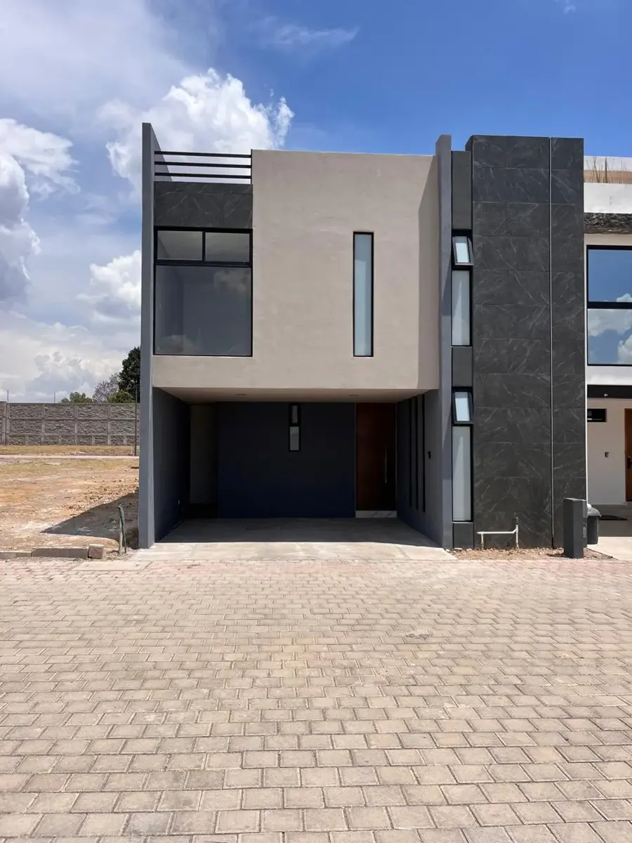 Casa en venta en Santa Barbara Almoloya, San Pedro Cholula — foto 1 de 20