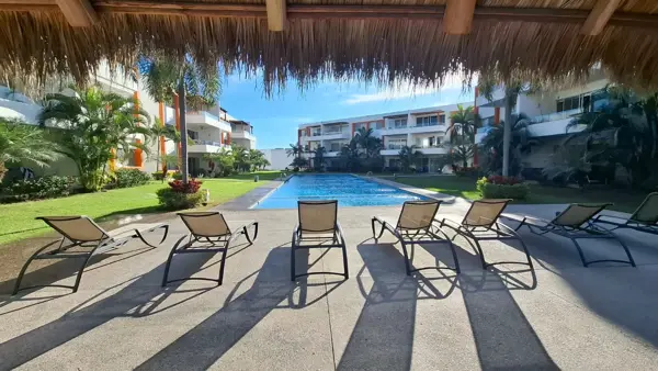 Condominio amueblado en venta a 7 minutos de Nuevo Vallarta