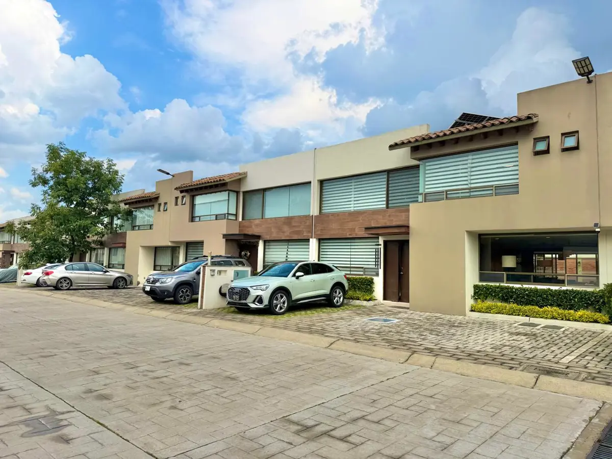 Casa en venta en Residencial Valle de las Fuentes, Calimaya — foto 1 de 13