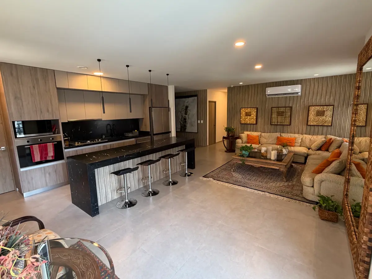 Departamento en venta en Vía Cordillera, Santa Catarina — foto 1 de 10
