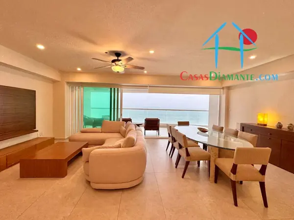 Departamento a pie de playa con terraza y vista al mar