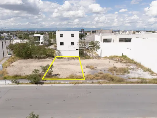 Terreno en venta en Rinconada Colonial, Apodaca — foto 3 de 6