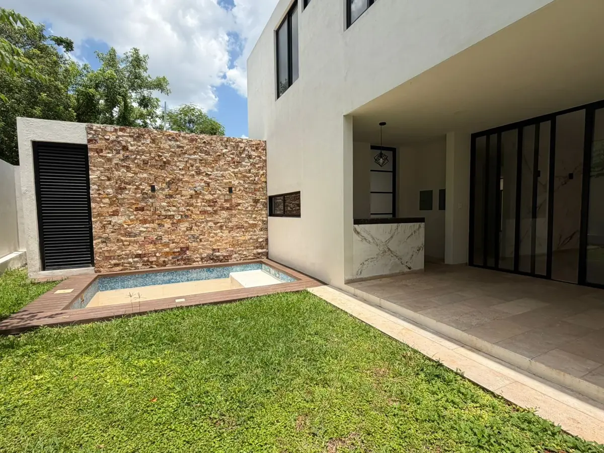 Casa en venta en Cholul, Mérida — foto 1 de 17