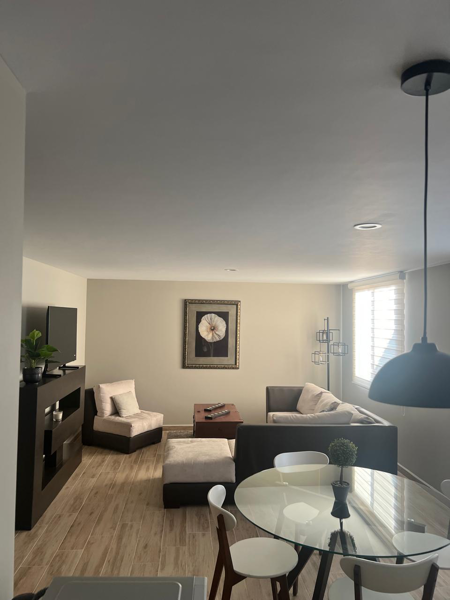 Renta de Departamento Amueblado Planta baja en Puerta Real, Corregidora, Querétaro