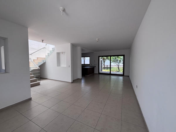 Casa en venta en Residencial Santa Fe, Corregidora — foto 3 de 14