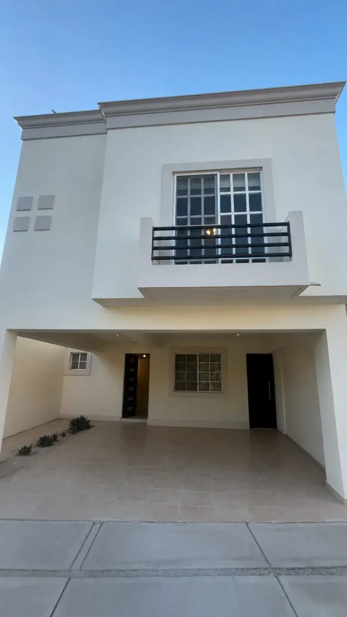 Casa en venta en Ampliación Senderos, Torreón — foto 1 de 11