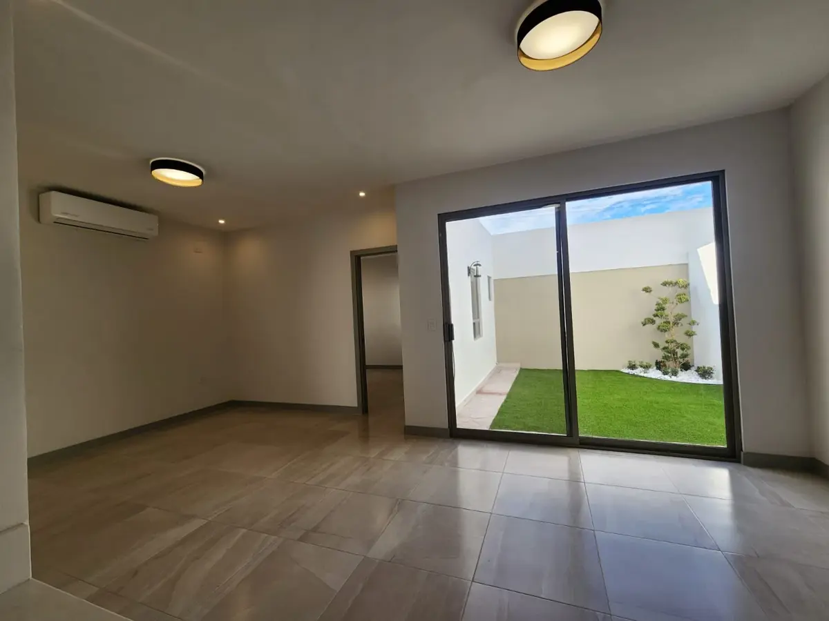 Vista 2 de Casa en Venta en Quintas del Palmar, Torreón, Coahuila de Zaragoza