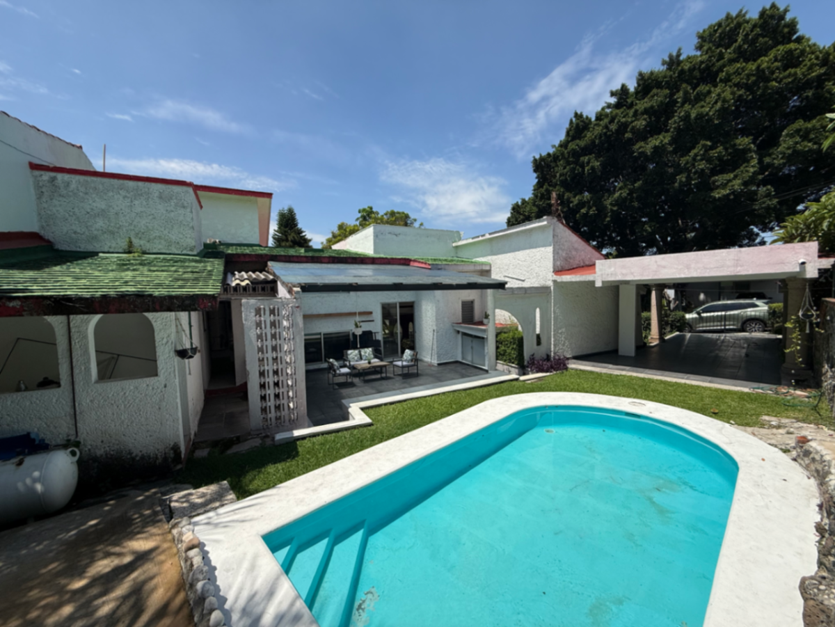 Casa en renta en Lomas de Cocoyoc, Atlatlahucan — foto 1 de 61
