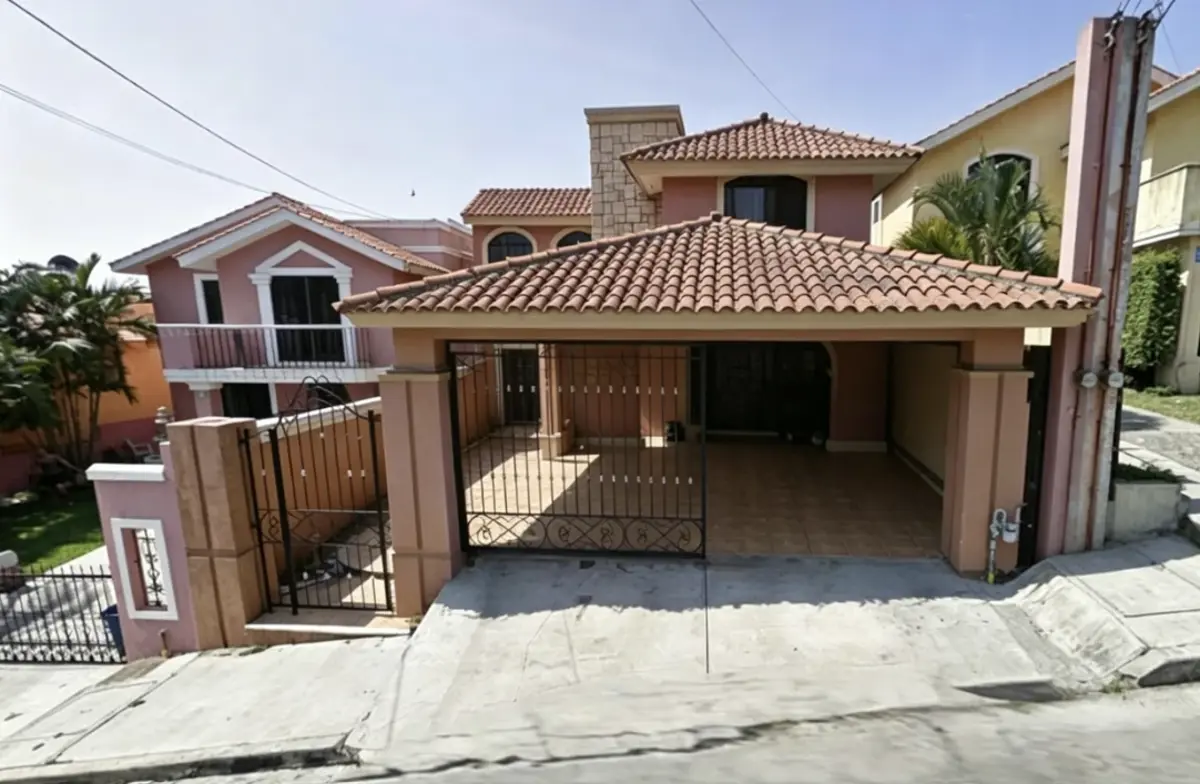 Casa en venta en Lomas de la Aurora, Tampico — foto 1 de 6