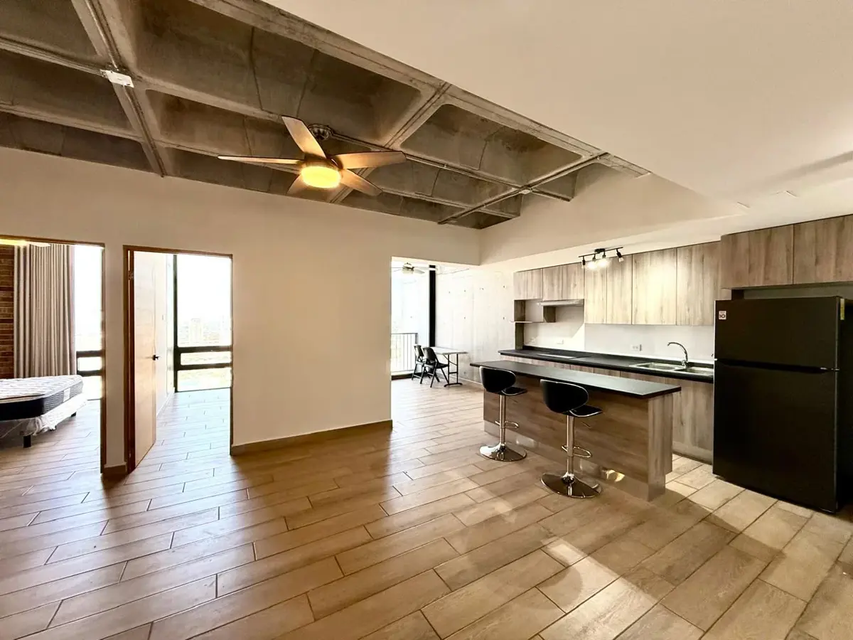 Departamento en renta en Monterrey Centro, Monterrey — foto 1 de 26