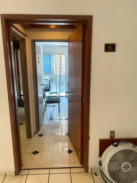 Consultorio en venta en Monraz, Guadalajara — foto 2 de 6