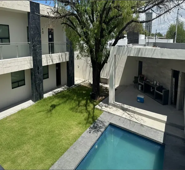 Edificio en Venta en Tecnologico, Monterrey, Nuevo León 1