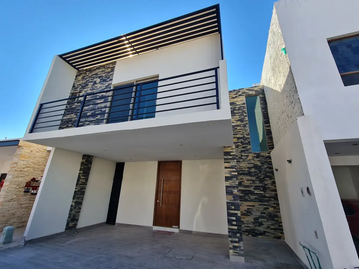 Casa en venta en Villas del Renacimiento, Torreón — foto 1 de 19