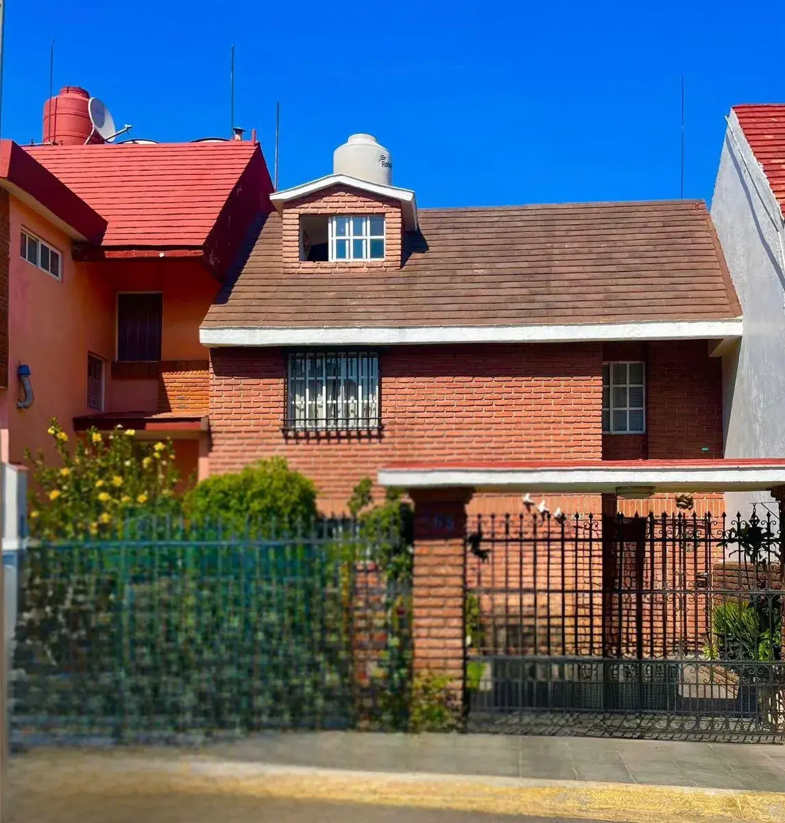 Casa en venta en La Alteña I, Naucalpan de Juárez — foto 1 de 22