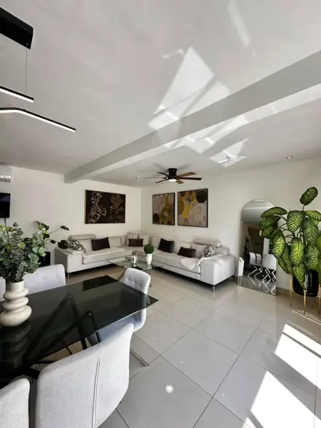 Casa en venta en Altrysa, García — foto 3 de 30
