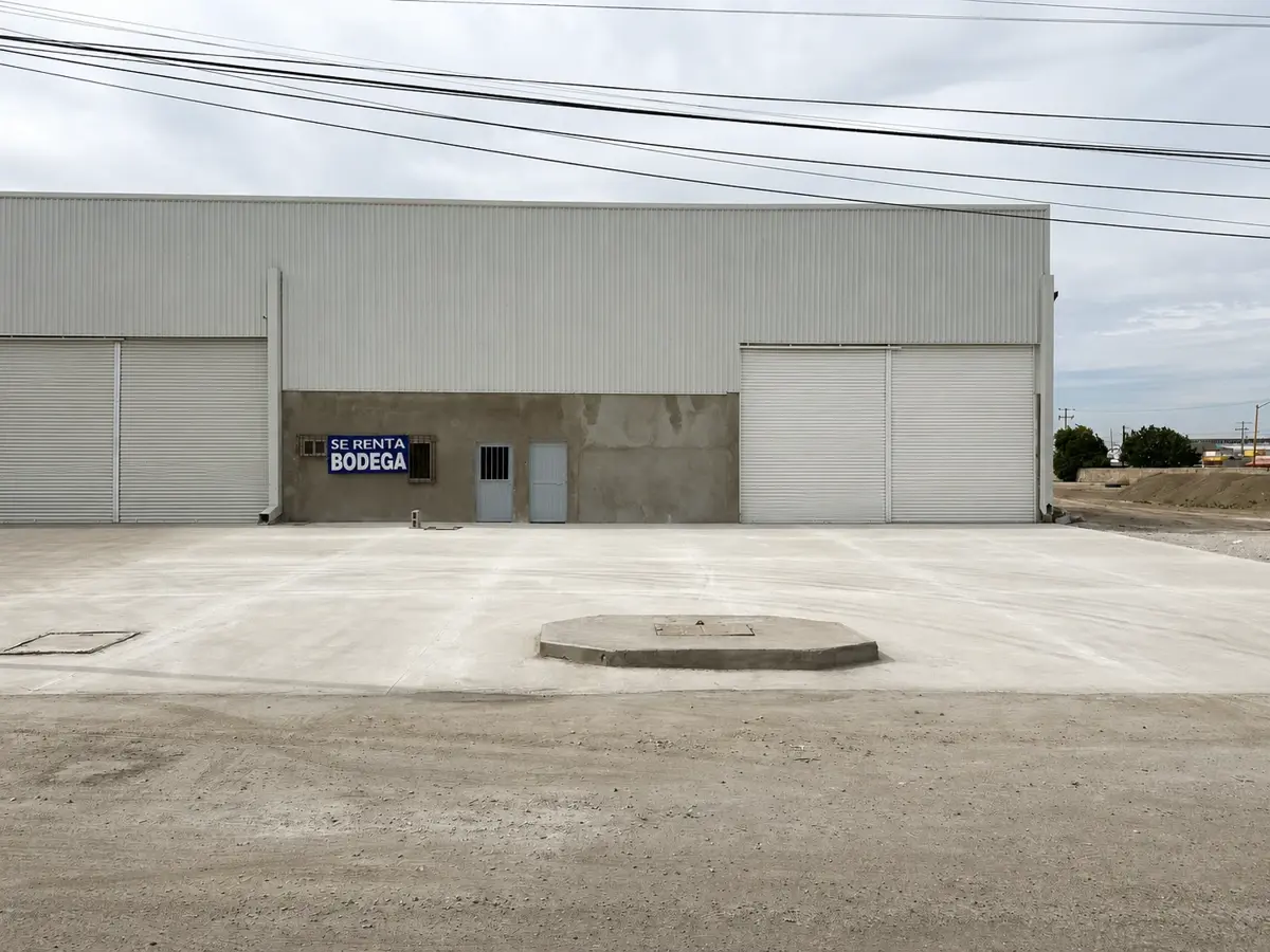 Bodega en renta en Plan de San Luis, Torreón — foto 1 de 9
