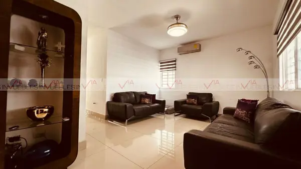 Casa en venta en Puerta de Hierro, Monterrey — foto 2 de 22