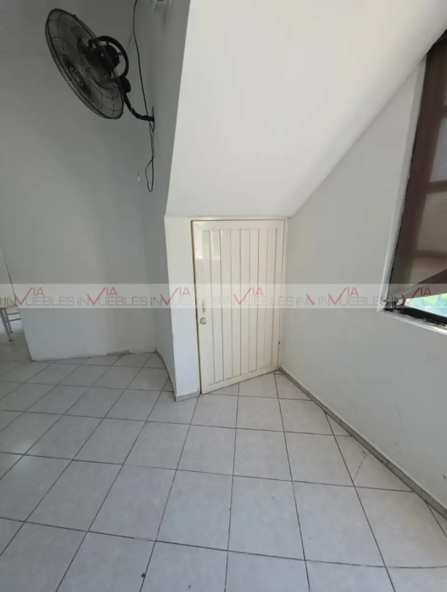 Local en venta en Villa Sol, Apodaca — foto 1 de 14