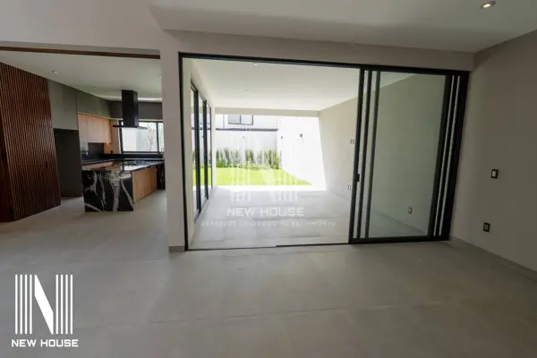Casa en venta en La Campiña del Bosque, León — foto 3 de 34