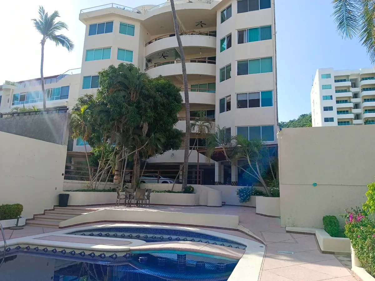 Departamento en venta en Club Deportivo, Acapulco de Juárez — foto 1 de 24