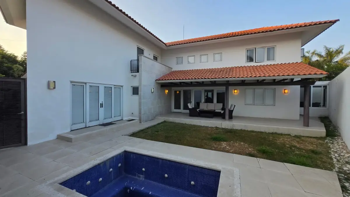 Casa en renta en Campestre Celaya, Celaya — foto 1 de 20