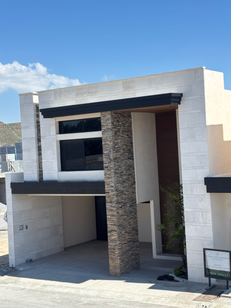 Casa en Venta en Seterra Residencial, Saltillo, Coahuila de Zaragoza Casa en Venta en Seterra Residencial, Saltillo, Coahuila de Zaragoza