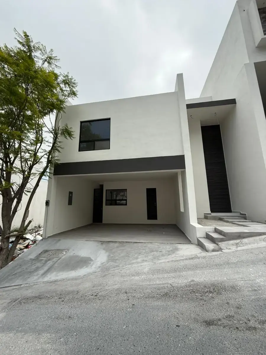 Casa en venta en Ventanas de la Huasteca, Santa Catarina — foto 1 de 13