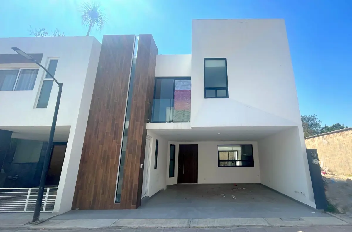Casa en venta en Momoxpan, San Pedro Cholula — foto 1 de 20