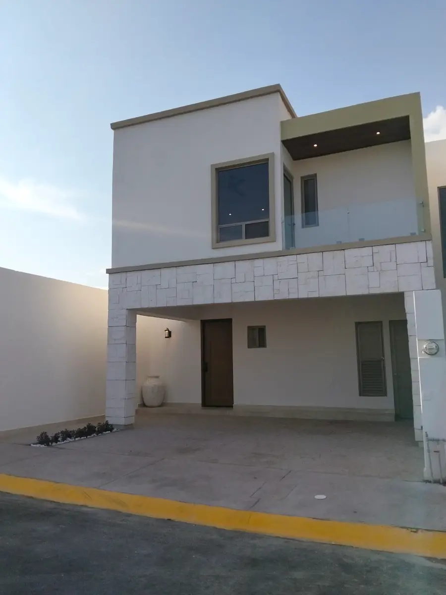 Casa en venta en Los Viñedos, Torreón — foto 1 de 23