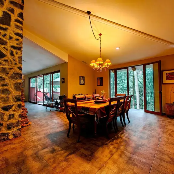 Casa en venta en Centro Ocoyoacac, Ocoyoacac — foto 2 de 38