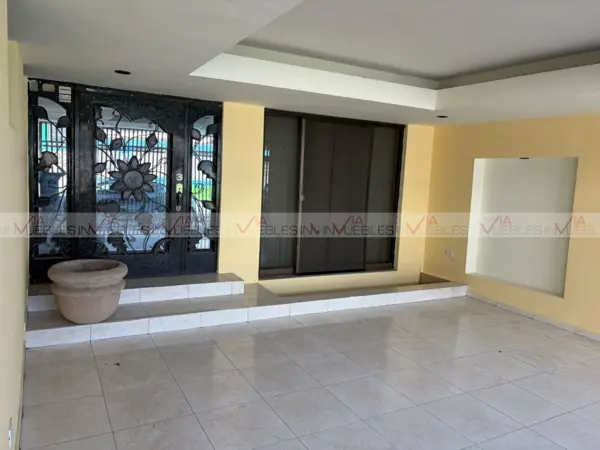 Casa en venta en Terminal, Monterrey — foto 2 de 18