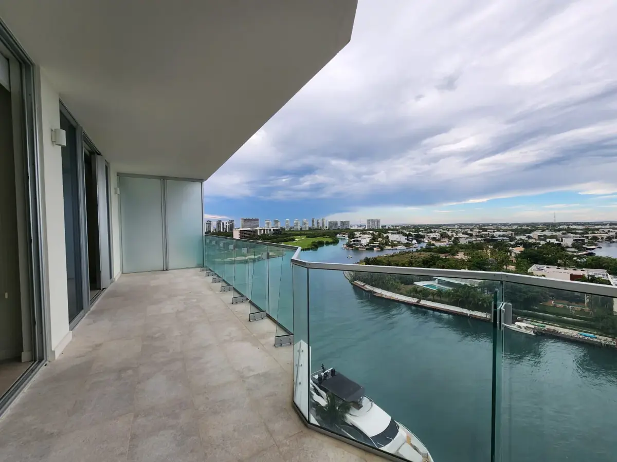 Departamento en venta en Zona Hotelera, Benito Juárez — foto 1 de 20