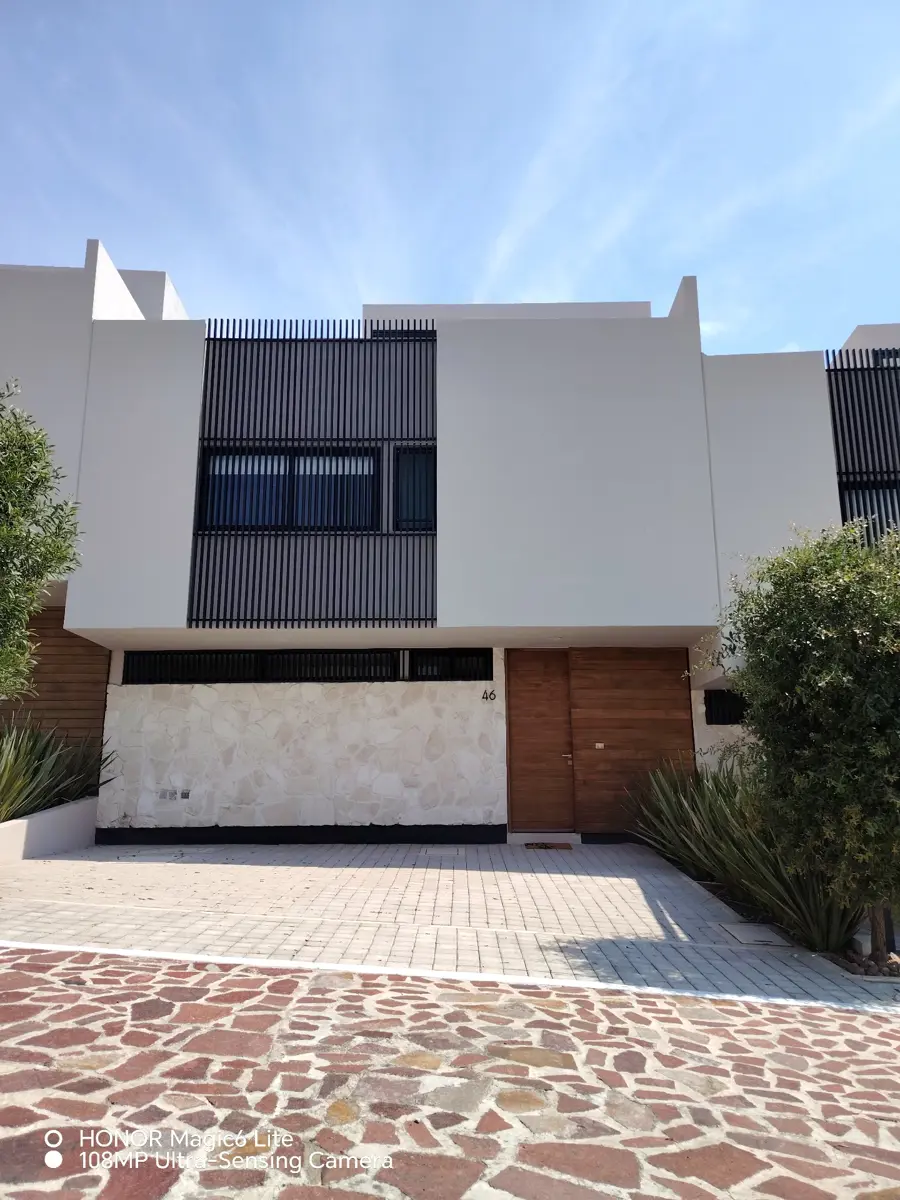 Casa en renta en Zibatá, El Marqués — foto 1 de 46