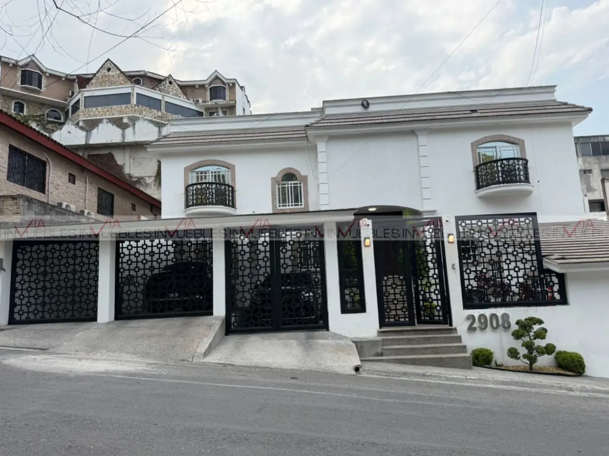 Casa en venta en Valle de las Cumbres Segundo Sector, Monterrey — foto 1 de 14