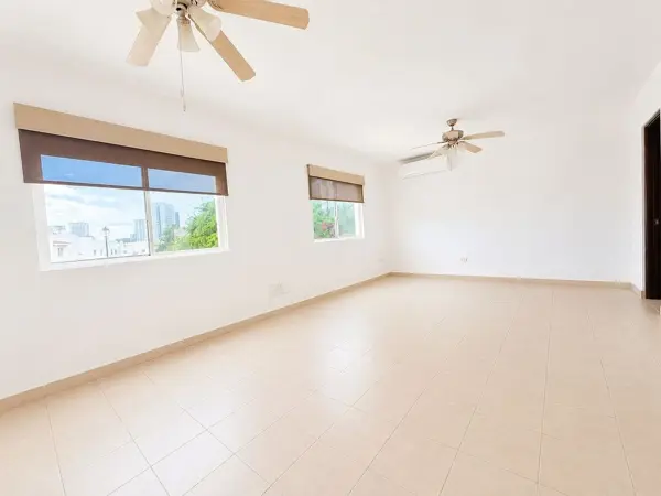 Casa en renta en Ventanas de la Huasteca, Santa Catarina — foto 3 de 14