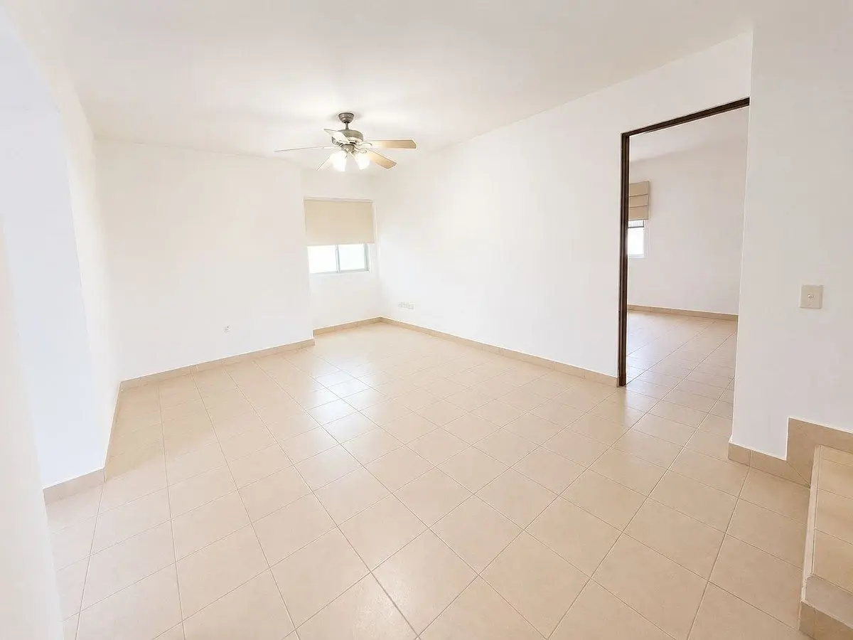 Casa en renta en Ventanas de la Huasteca, Santa Catarina — foto 1 de 14