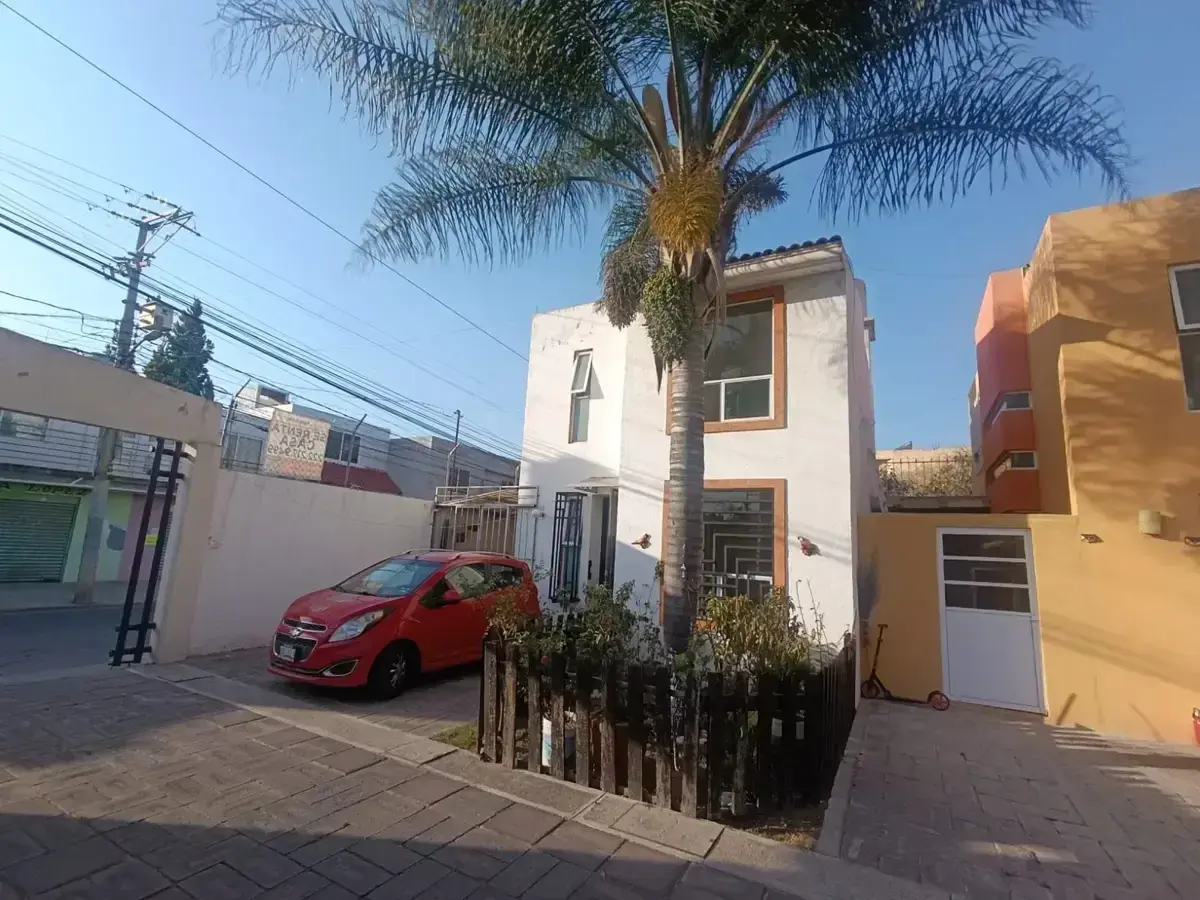 Casa en renta en Villas del Alto, Cuautlancingo — foto 1 de 16