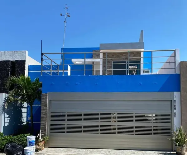 CASA EN RENTA LOMAS DE LA RIOJA