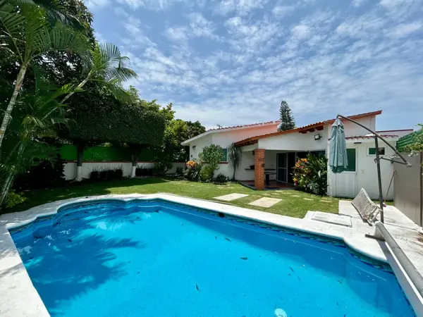 Casa en renta en Lomas de Cocoyoc, Atlatlahucan — foto 2 de 26