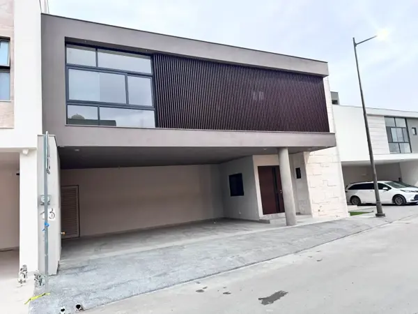 CASA EN VENTA EN ALTARES RESIDENCIAL, SANTIAGO, NUEVO LEÓN