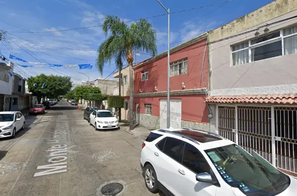 Casa en venta en Postes Cuates (Federalismo), Guadalajara — foto 3 de 6
