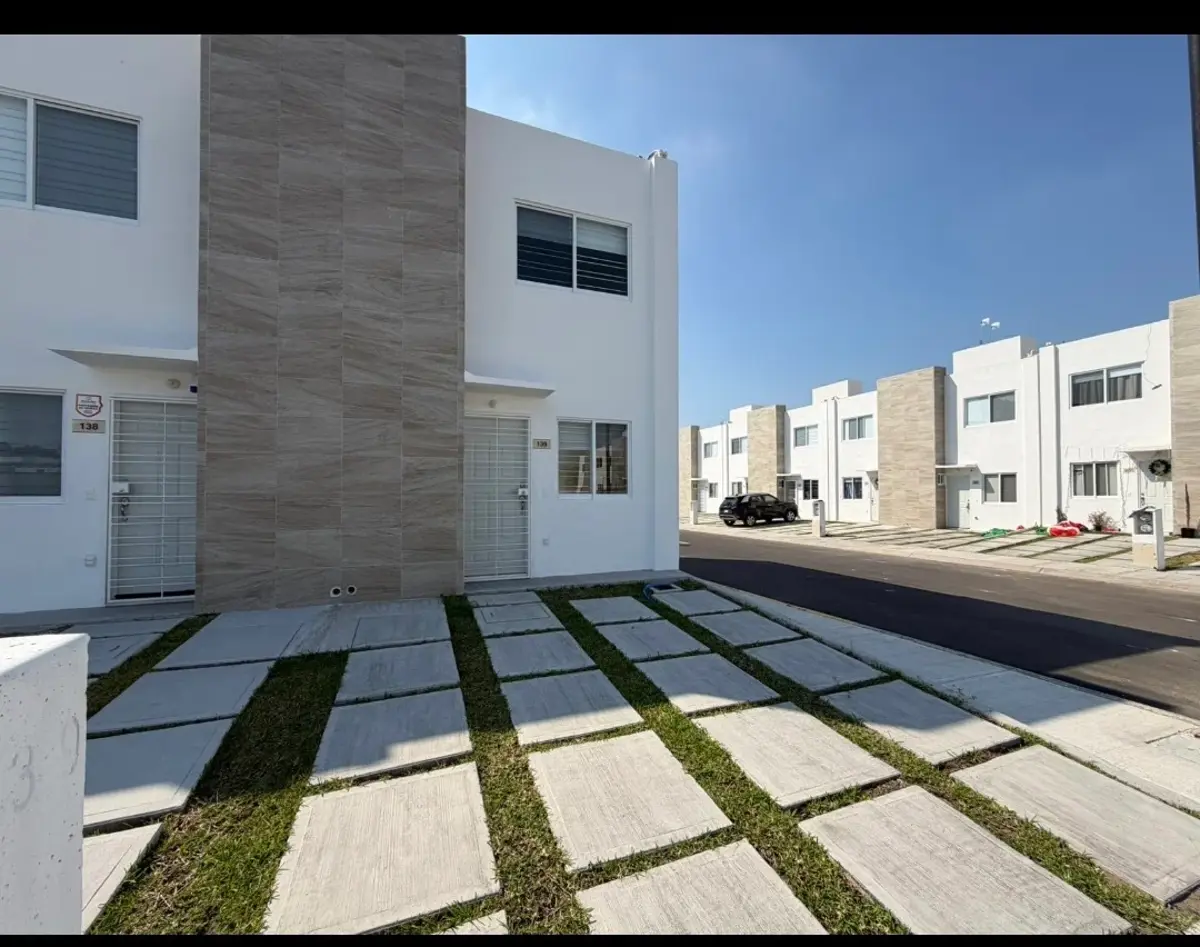 Casa en renta en Los Héroes Veracruz, Veracruz — foto 1 de 10
