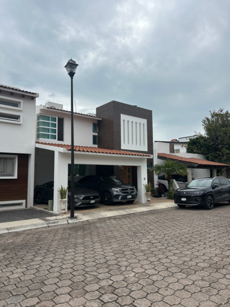 Casa en venta en Privada Bellavista, Corregidora — foto 3 de 18