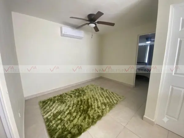 Casa en renta en Brianzzas Residencial Segundo Sector, General Escobedo — foto 2 de 18