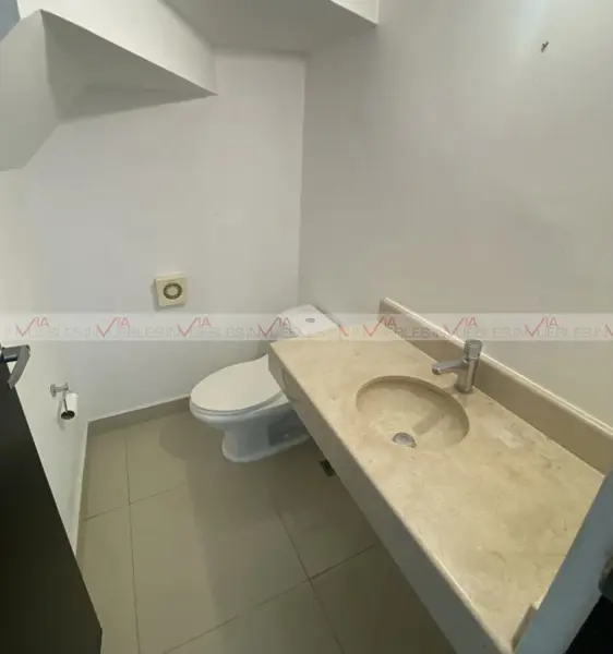 Casa en renta en Anáhuac Madeira, General Escobedo — foto 3 de 19