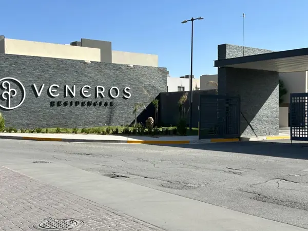 Casa en renta en Veneros Residencial, Juárez — foto 2 de 25