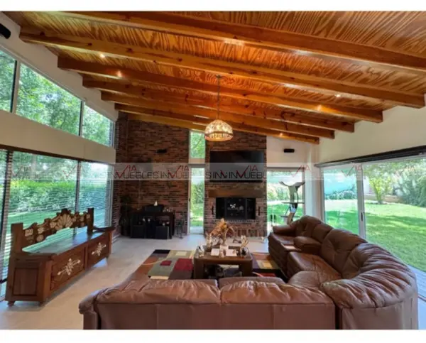 Casa en venta en San Fernando, Ramos Arizpe — foto 2 de 12