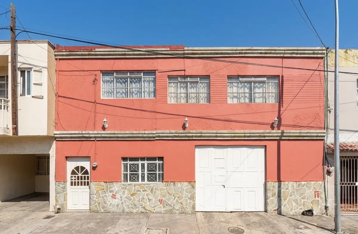 Casa en venta en Postes Cuates (Federalismo), Guadalajara — foto 1 de 7