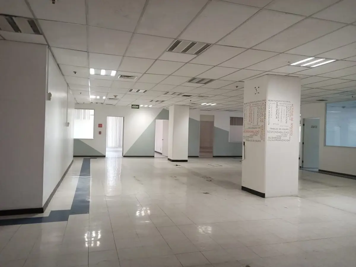 Oficina en renta en La Loma, Tlalnepantla de Baz — foto 1 de 15