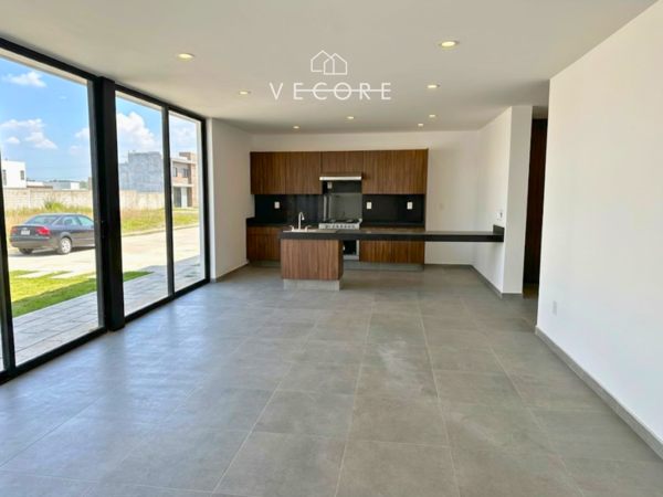 Casa en renta en Capital Norte, Zapopan — foto 3 de 14